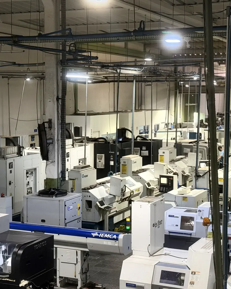 Sartori machining hall with dozens of CNC lathes
